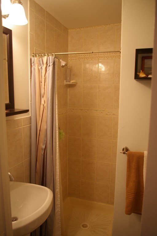 11 Unity Street, Unit 1 Boston, MA 02113 - Photo 5 of 5