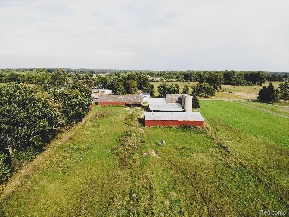 250 Kane Road South Webberville, MI 48892 - Photo 15 of 17 88CB2627-1F60-4EAA-9FC8-B26042A09653.jpeg