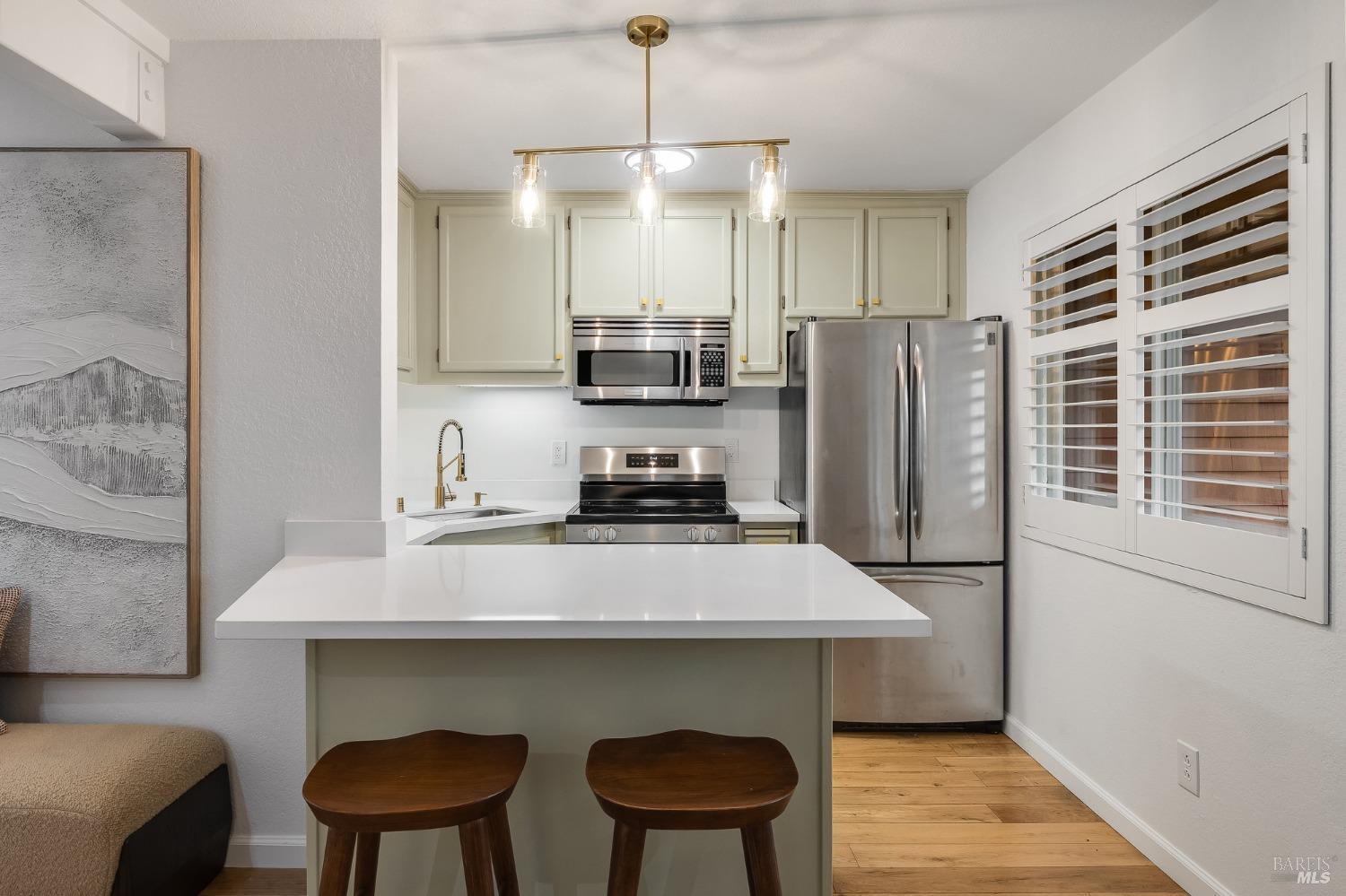 108 Stanford Way Sausalito, CA 94965 - Photo 15 of 43