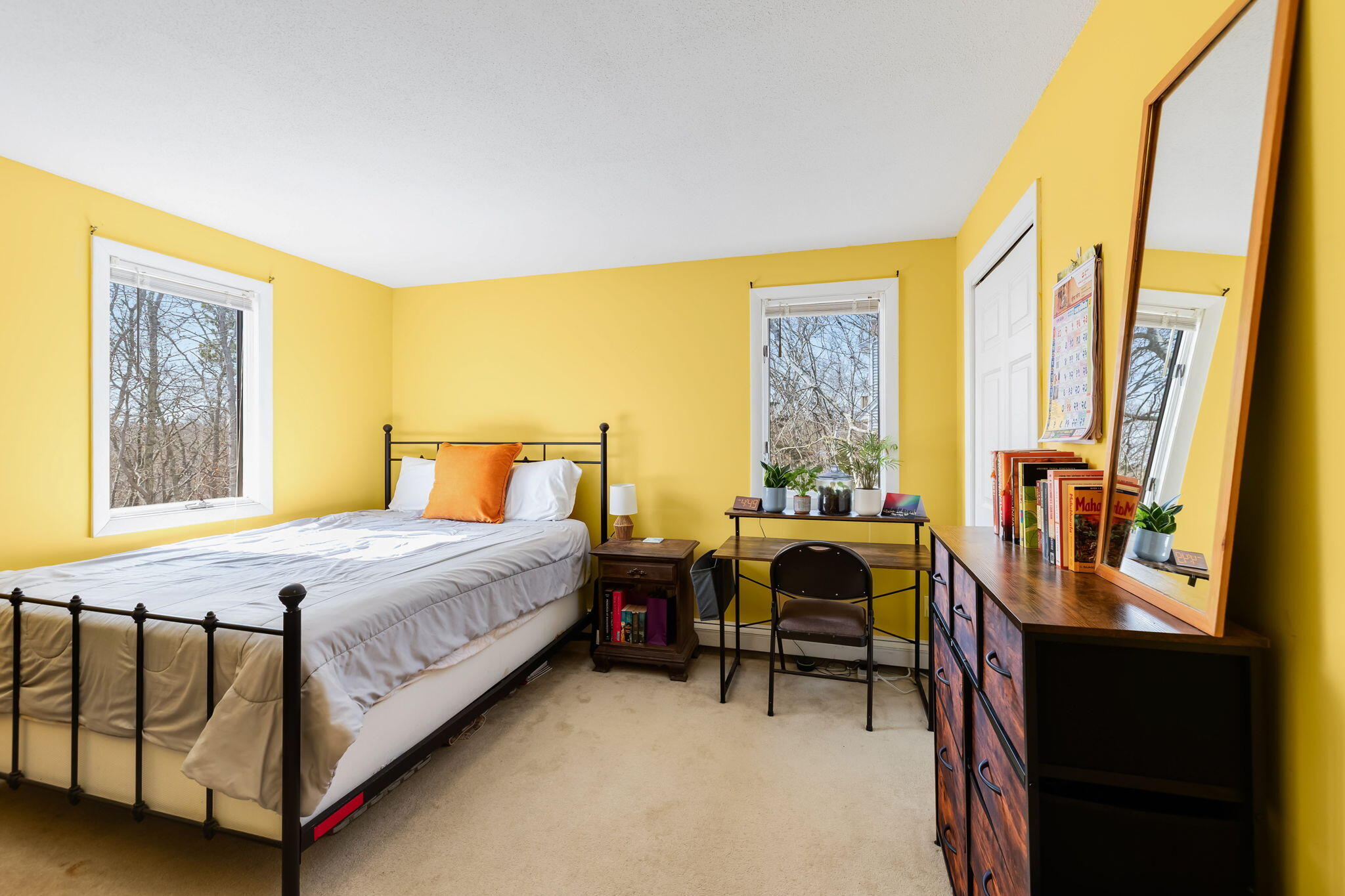 21 Braeside Road Falmouth, MA 02540 - Photo 30 of 43 a bedroom with a bed and a window