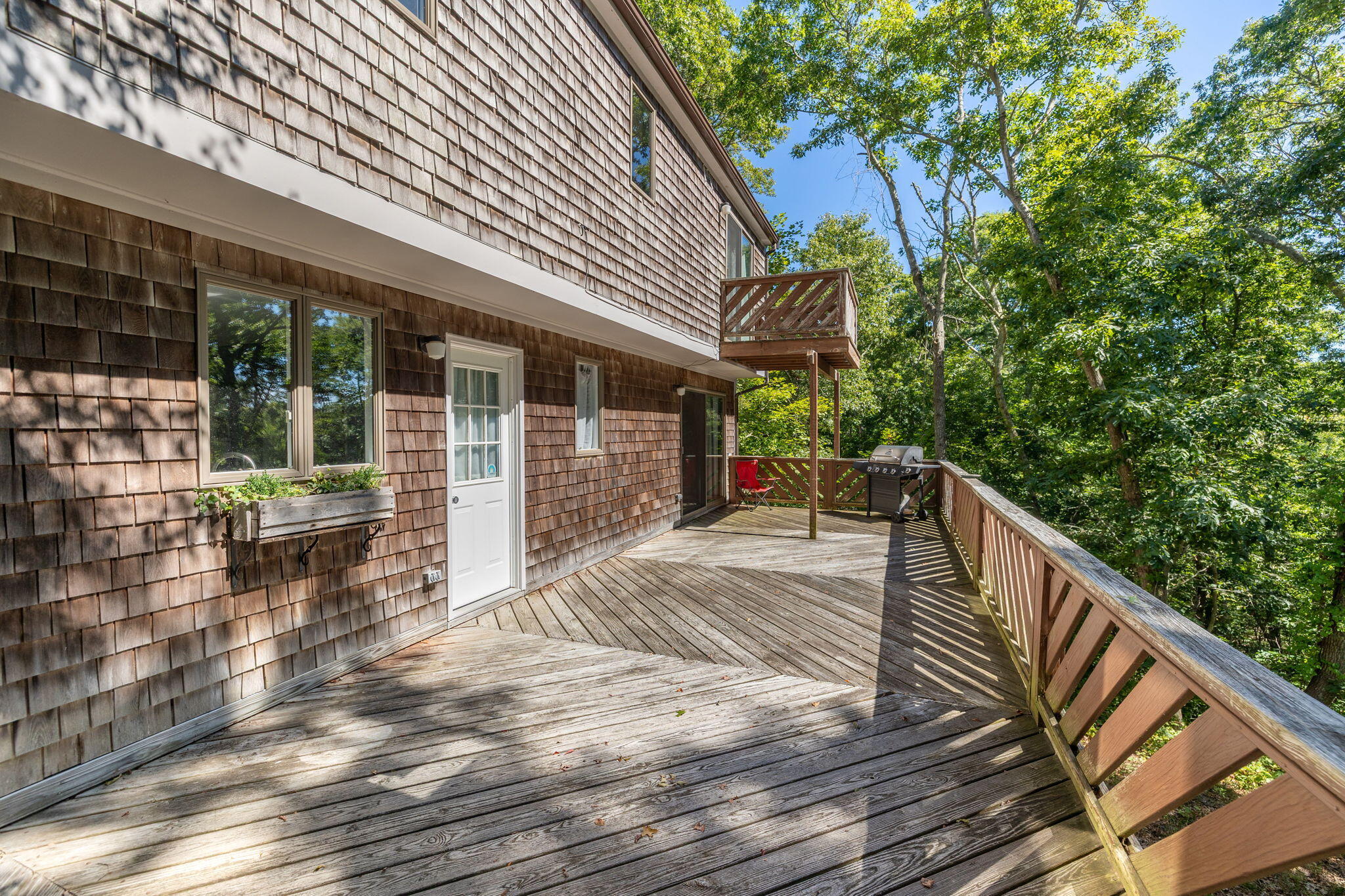 21 Braeside Road Falmouth, MA 02540 - Photo 5 of 43 53-web-or-mls-21 Braeside Exterior-8