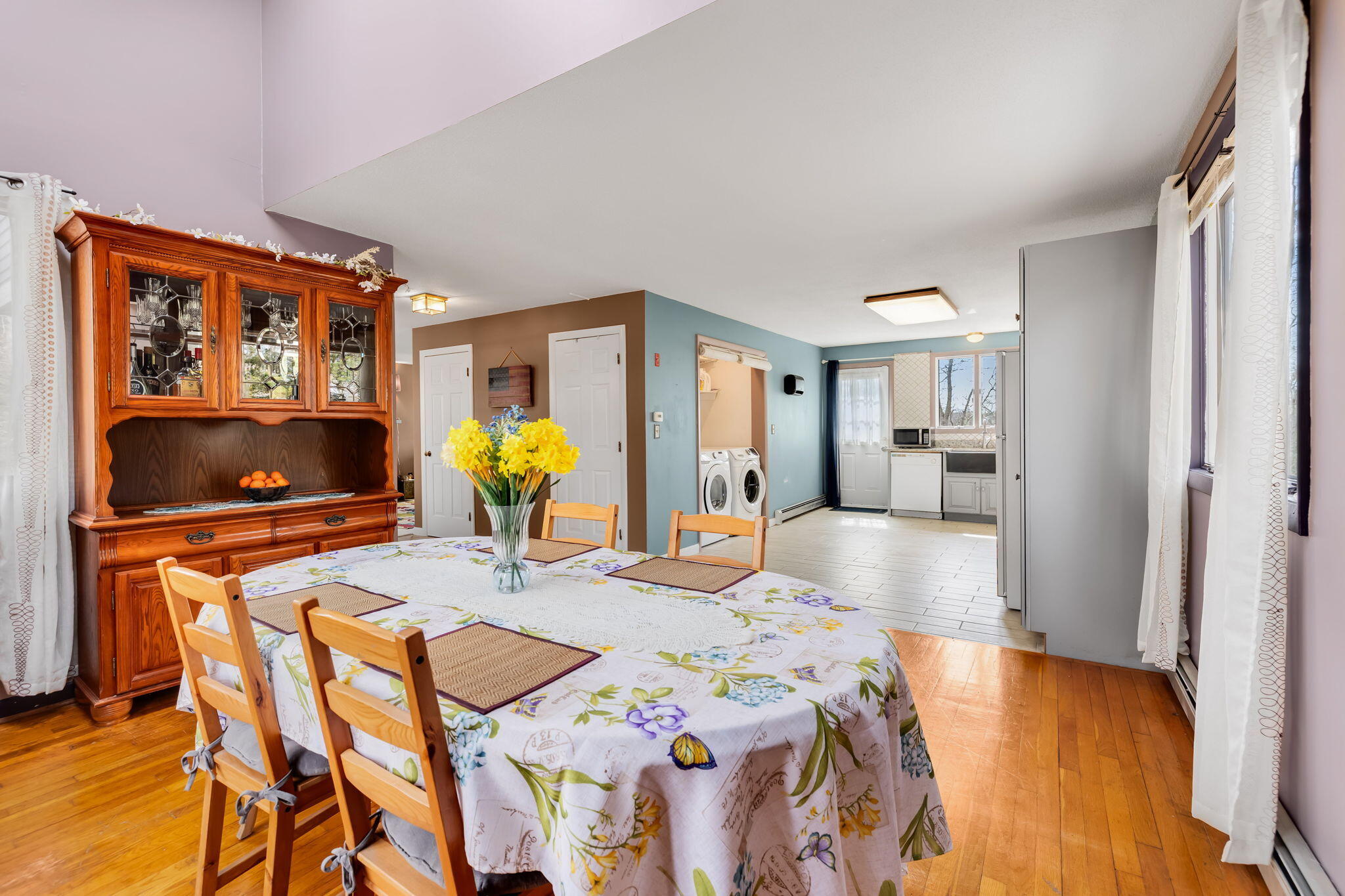 21 Braeside Road Falmouth, MA 02540 - Photo 8 of 43 16-web-or-mls-21 Braeside Final-2