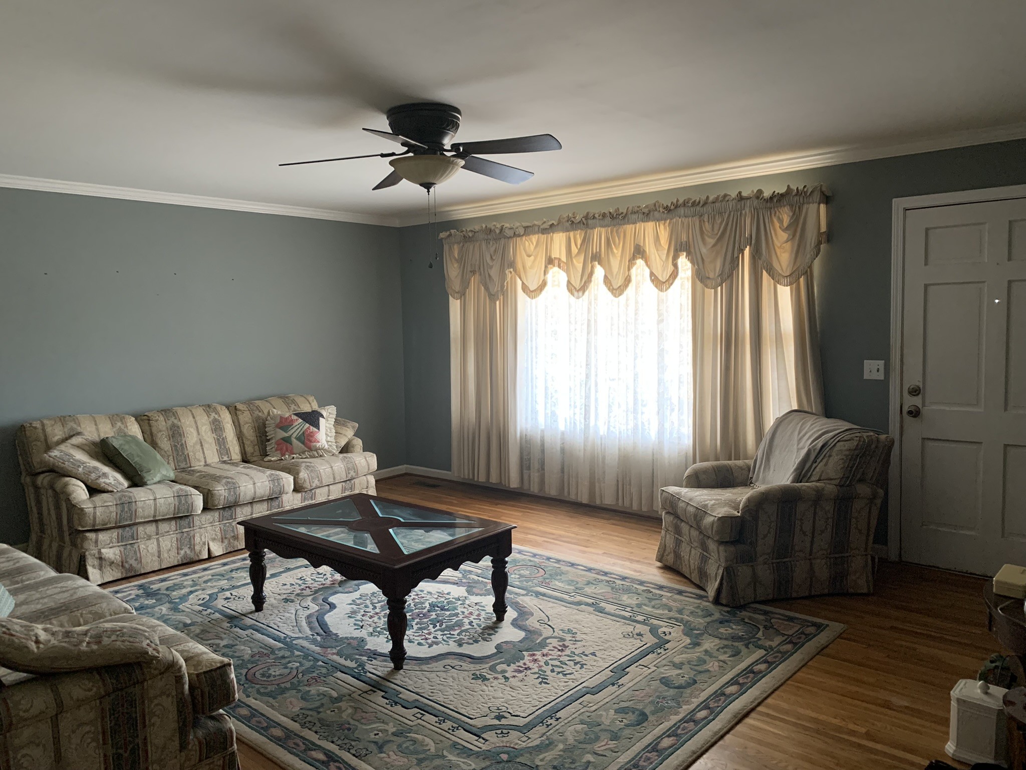454 Canoe Branch Road Castalian Springs, TN 37031 - Photo 16 of 40 a living room with furniture and a large window