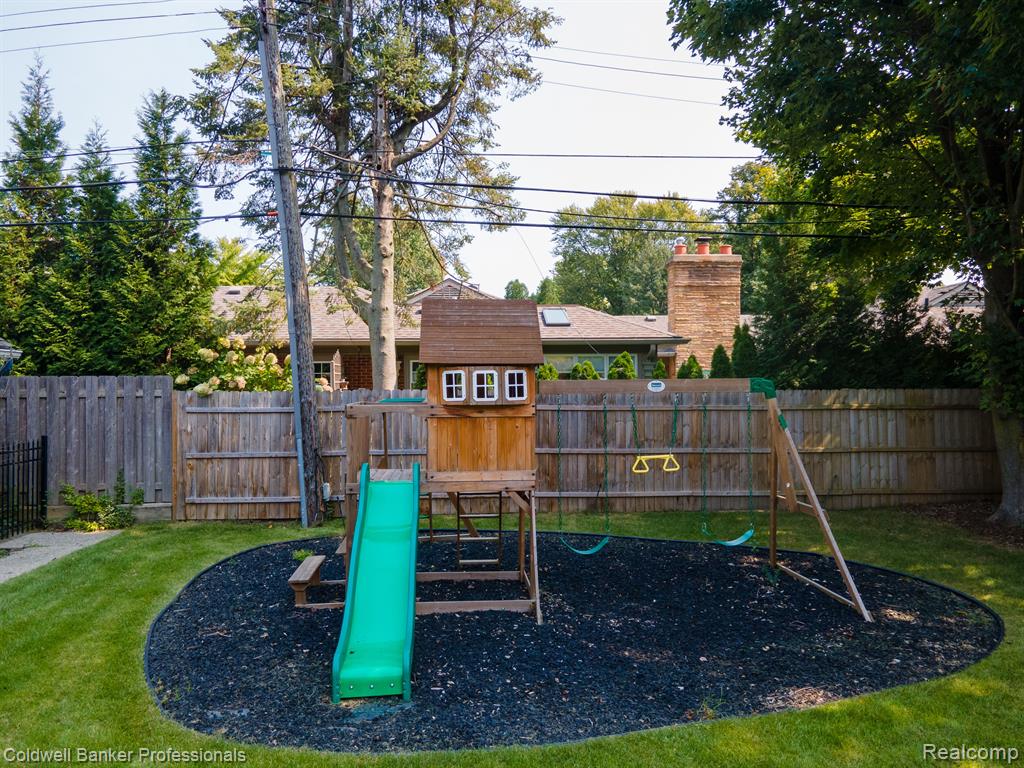 780 Whittier Road Grosse Pointe Park, MI 48230 - Photo 5 of 52