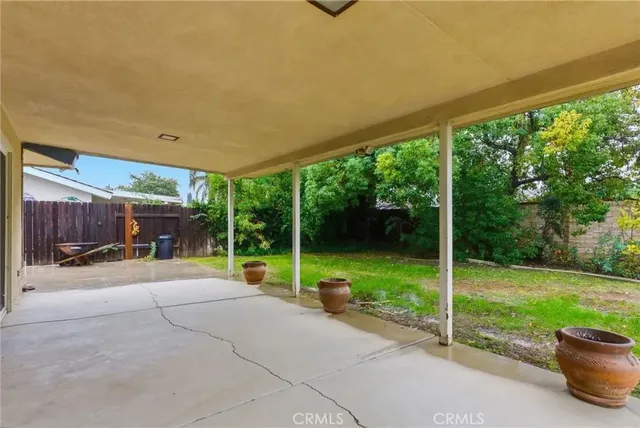 $2,500 | 2413 Cheshire Drive, Bakersfield, CA 93309