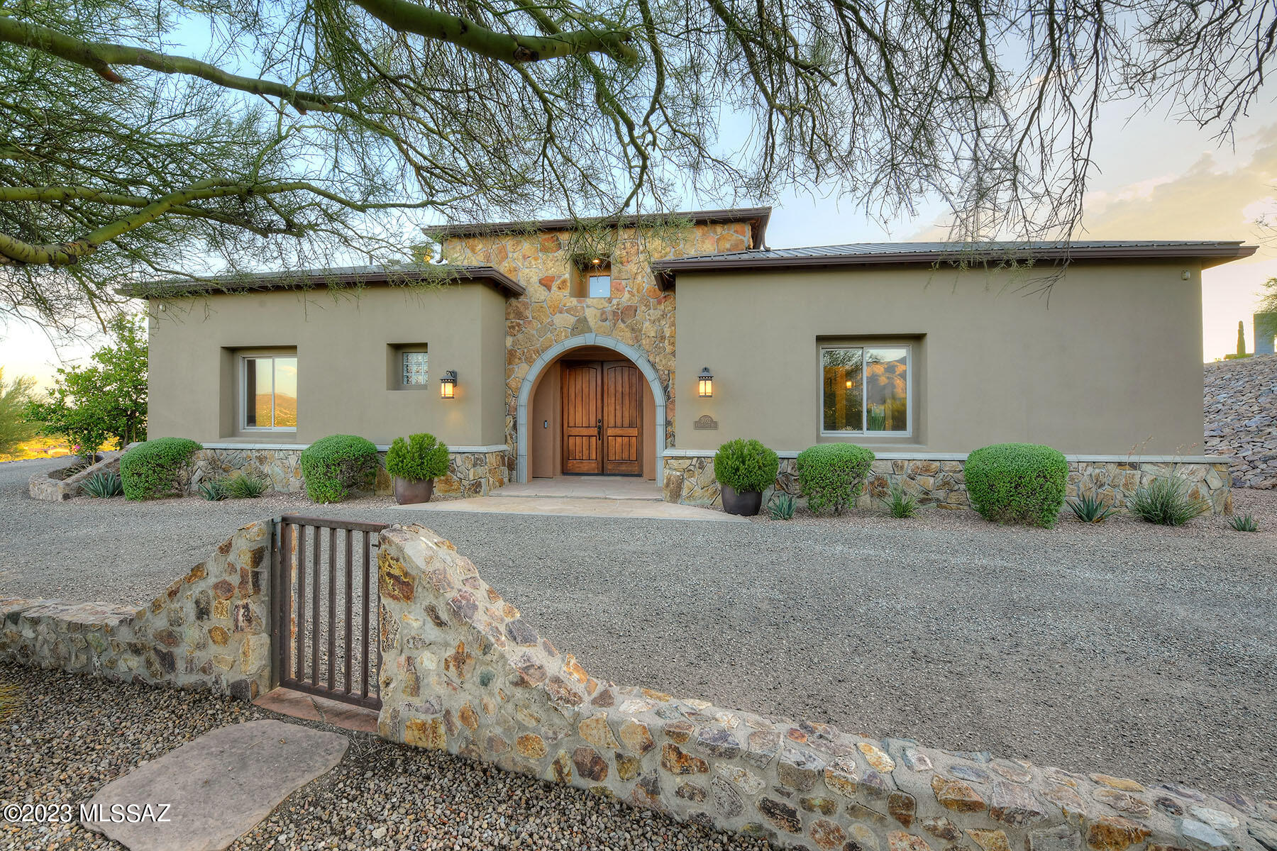 3052 North Deer Track Road Tucson, AZ 85749 - Photo 3 of 47 Gallery Image 3