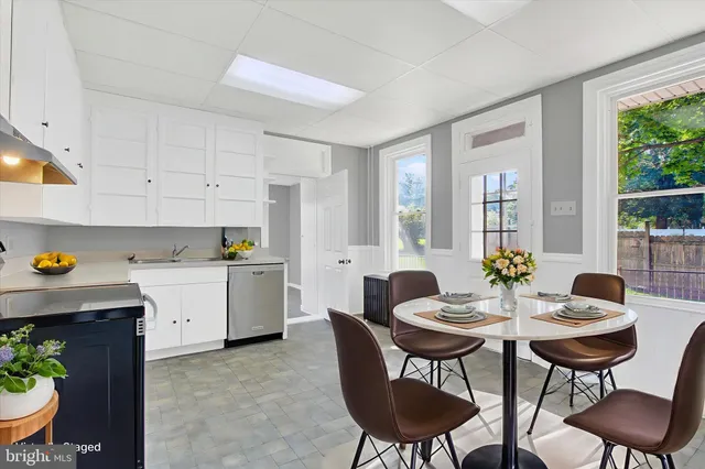 $304,900 | 2481 Broad Street, York, PA 17408