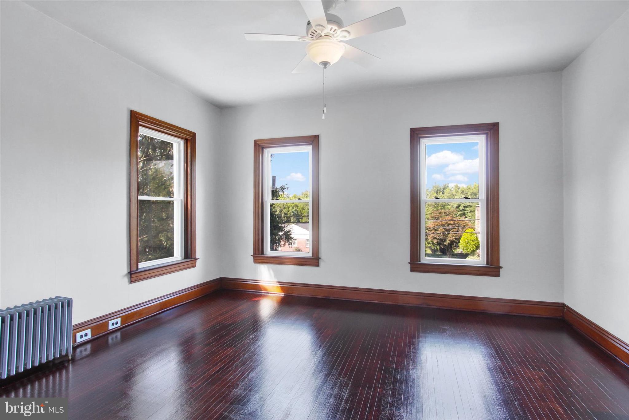 2481 Broad Street York, PA 17408 - Photo 20 of 37 2nd floor BR #1