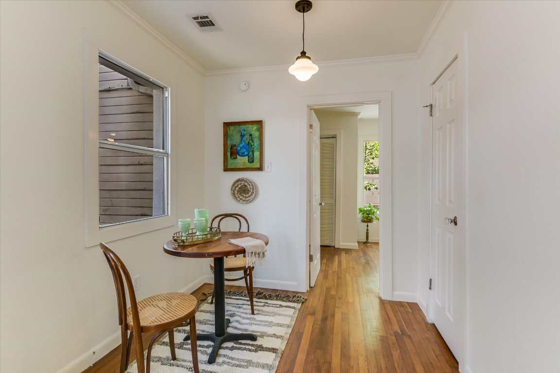 1110 West 22nd Street, Unit 16 Austin, TX 78705 - Photo 2 of 21 a view of a livingroom with furniture and wooden floor