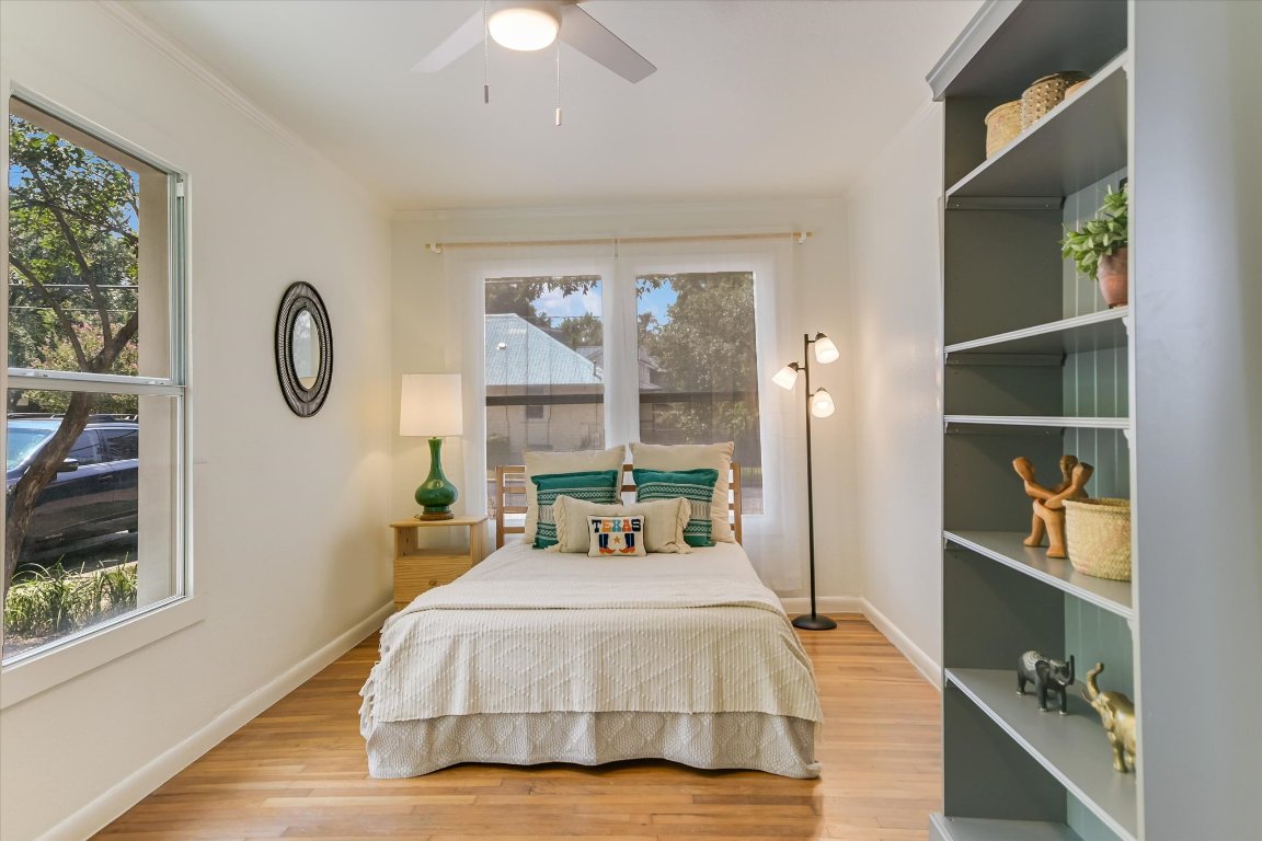 1110 West 22nd Street, Unit 16 Austin, TX 78705 - Photo 5 of 21
