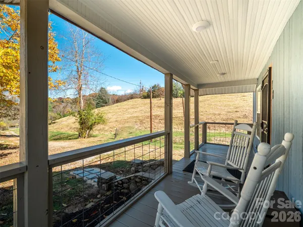 $675,000 | 70 Vintage Place, Canton, NC 28716