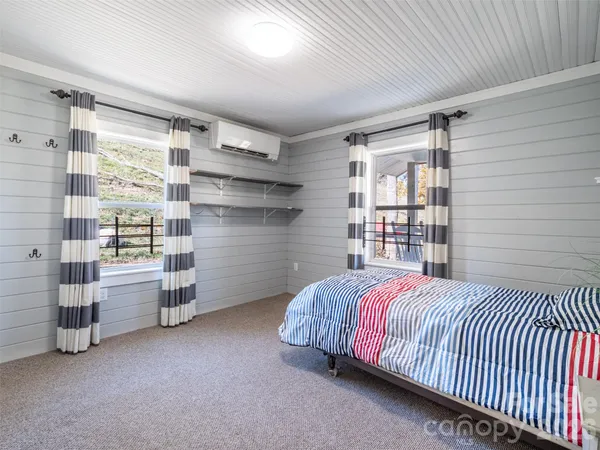 $675,000 | 70 Vintage Place, Canton, NC 28716