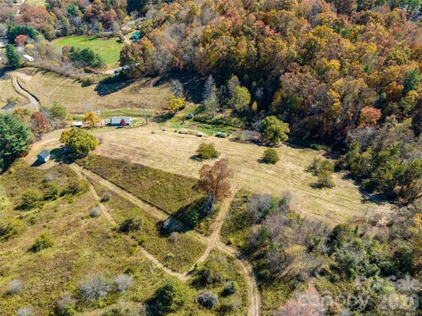$675,000 | 70 Vintage Place, Canton, NC 28716