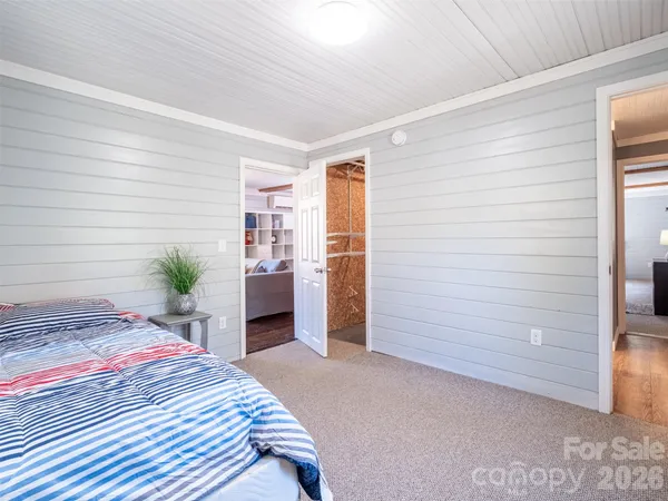 $675,000 | 70 Vintage Place, Canton, NC 28716