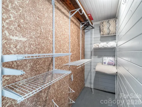 $675,000 | 70 Vintage Place, Canton, NC 28716