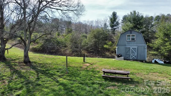 $675,000 | 70 Vintage Place, Canton, NC 28716