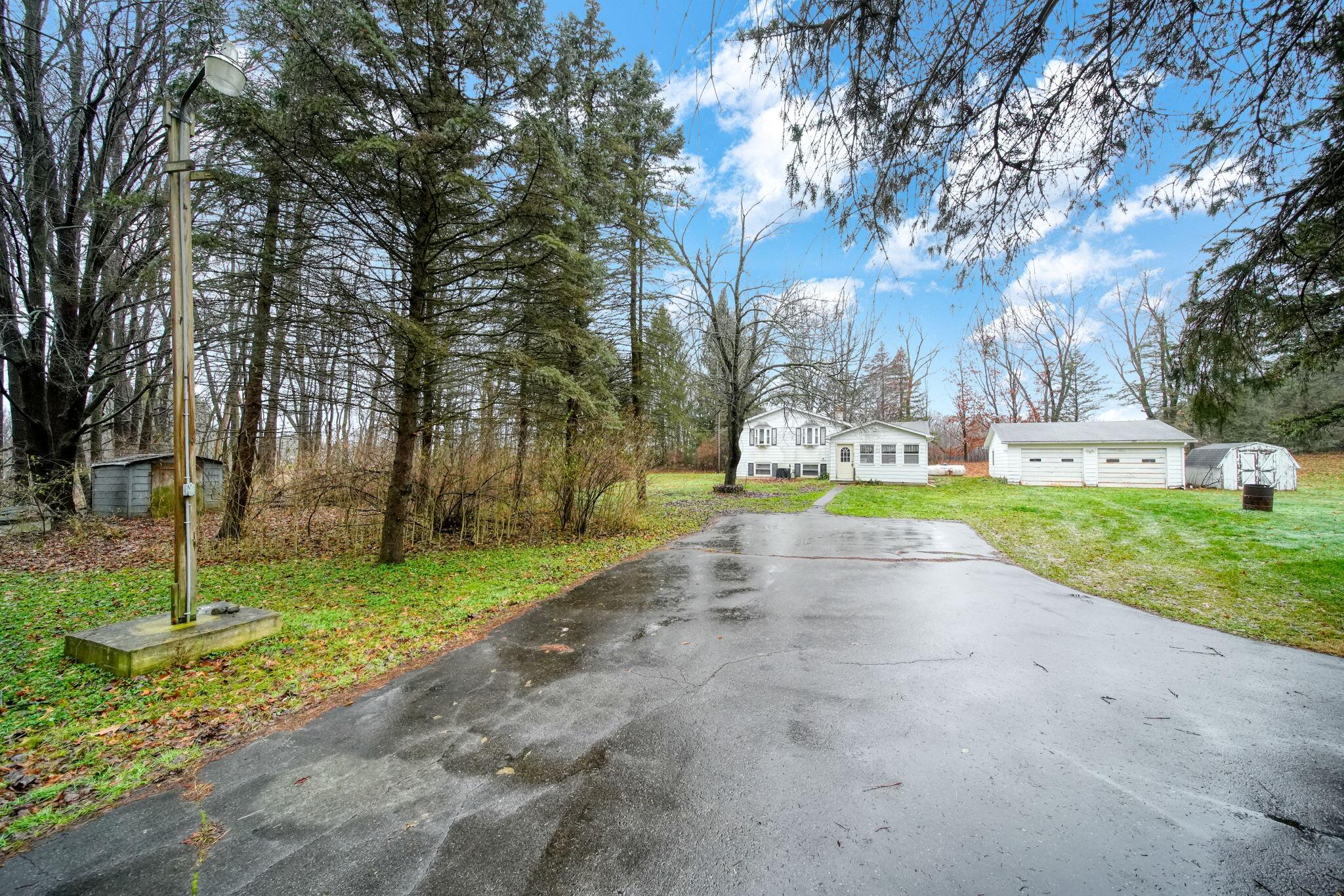 6700 Bennett Road Jackson, MI 49201 - Photo 1 of 47 1