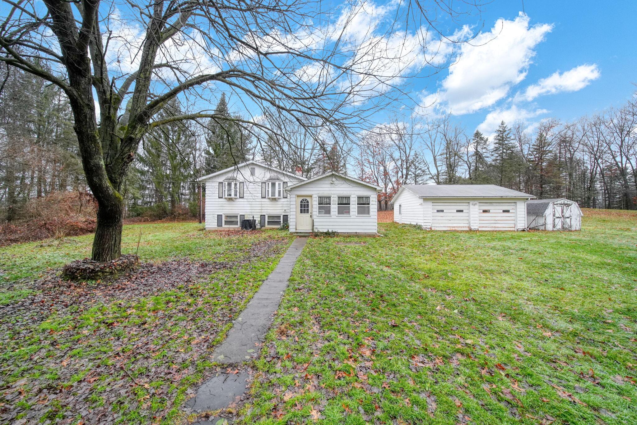 6700 Bennett Road Jackson, MI 49201 - Photo 2 of 47 2
