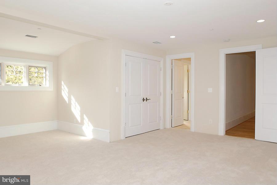 8539 Howell Road Bethesda, MD 20817 - Photo 18 of 22 a view of a big room with windows and closet