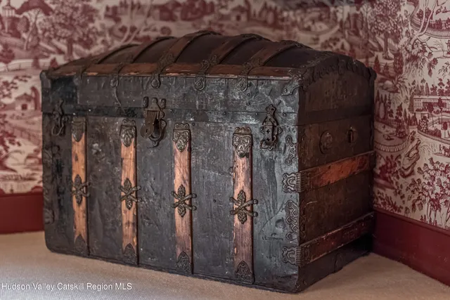 $799,000 | 1282 Old Post Road, New Paltz, NY 12561