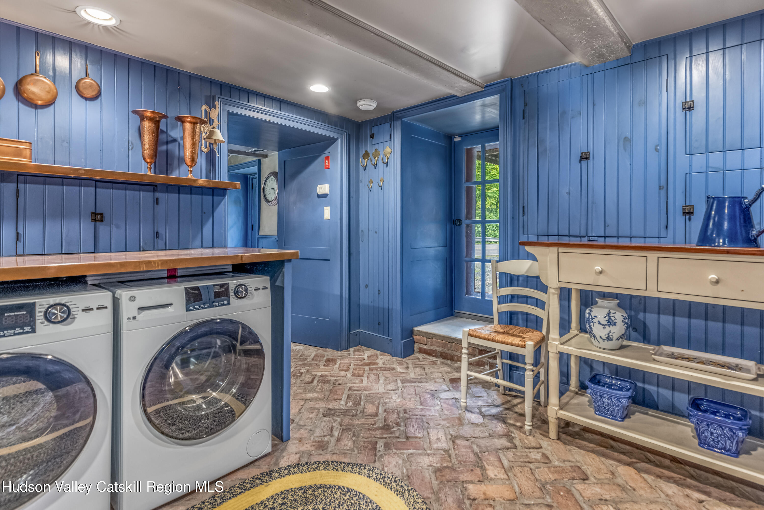 1282 Old Post Road New Paltz, NY 12561 - Photo 45 of 49 a utility room with furniture a washer and dryer
