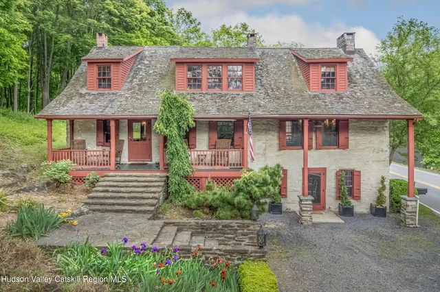 $799,000 | 1282 Old Post Road, New Paltz, NY 12561