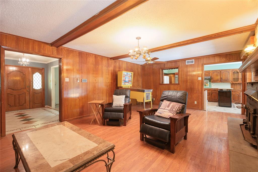 10289 County Road 578 Blue Ridge, TX 75424 - Photo 25 of 39 a living room with furniture and wooden floor