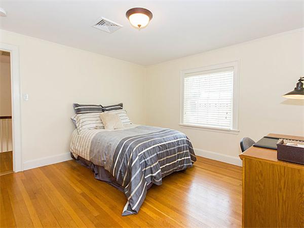 34 Lafayette Road Newton, MA 02462 - Photo 17 of 25