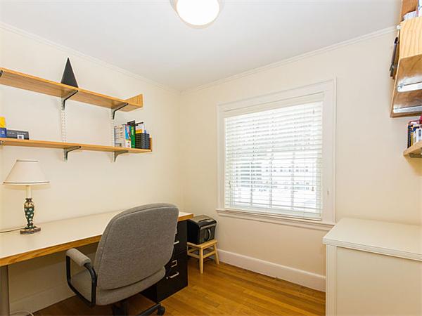 34 Lafayette Road Newton, MA 02462 - Photo 18 of 25