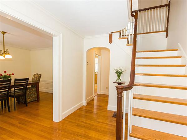 34 Lafayette Road Newton, MA 02462 - Photo 2 of 25