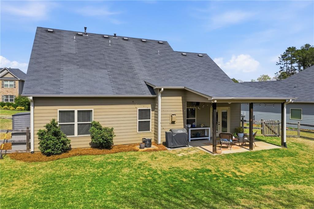266 Cobblestone Trail Dallas, GA 30132 - Photo 47 of 49 front view of house with a yard