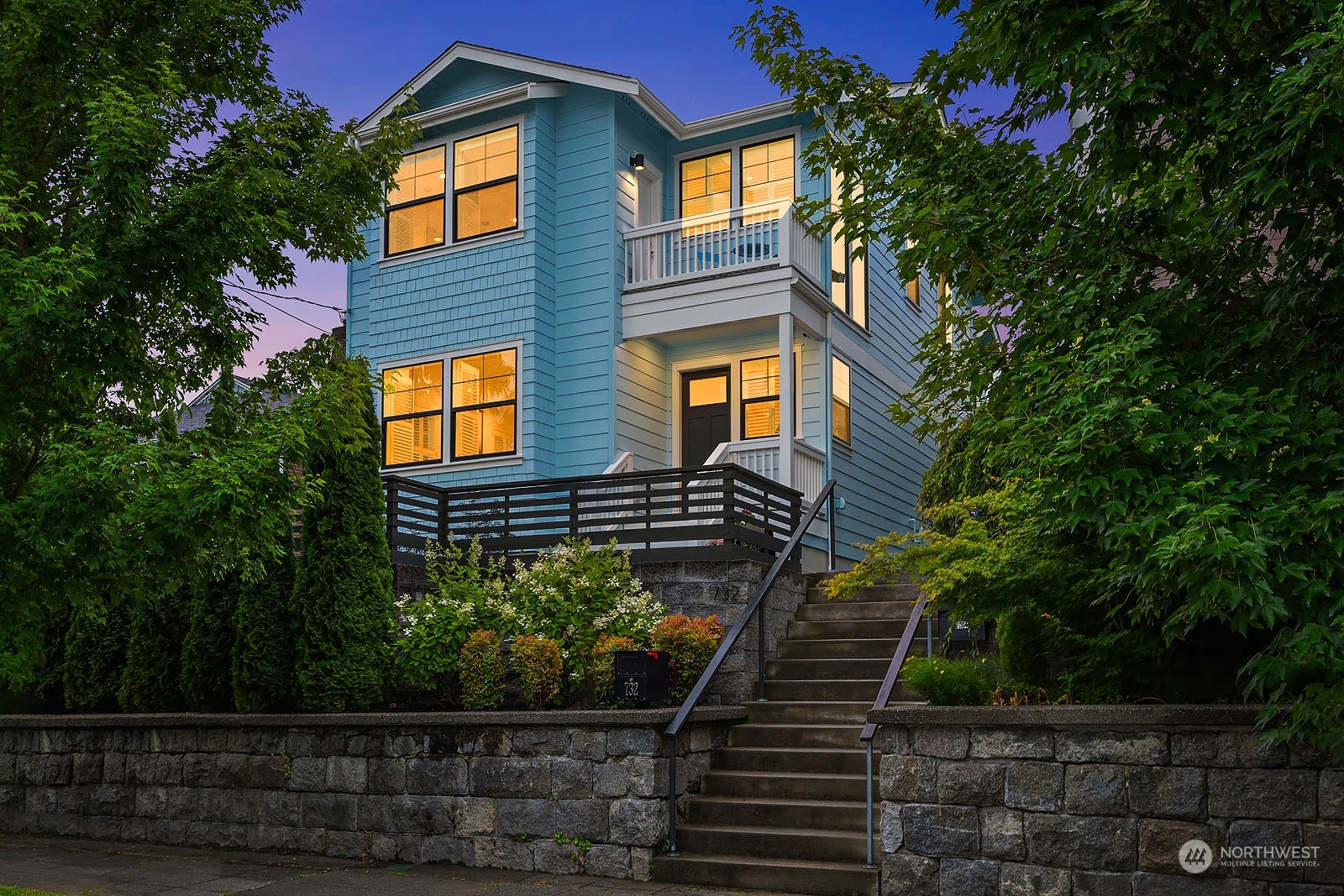 732 North 76th Street Seattle, WA 98103 - Photo 1 of 33 Gallery Image 1