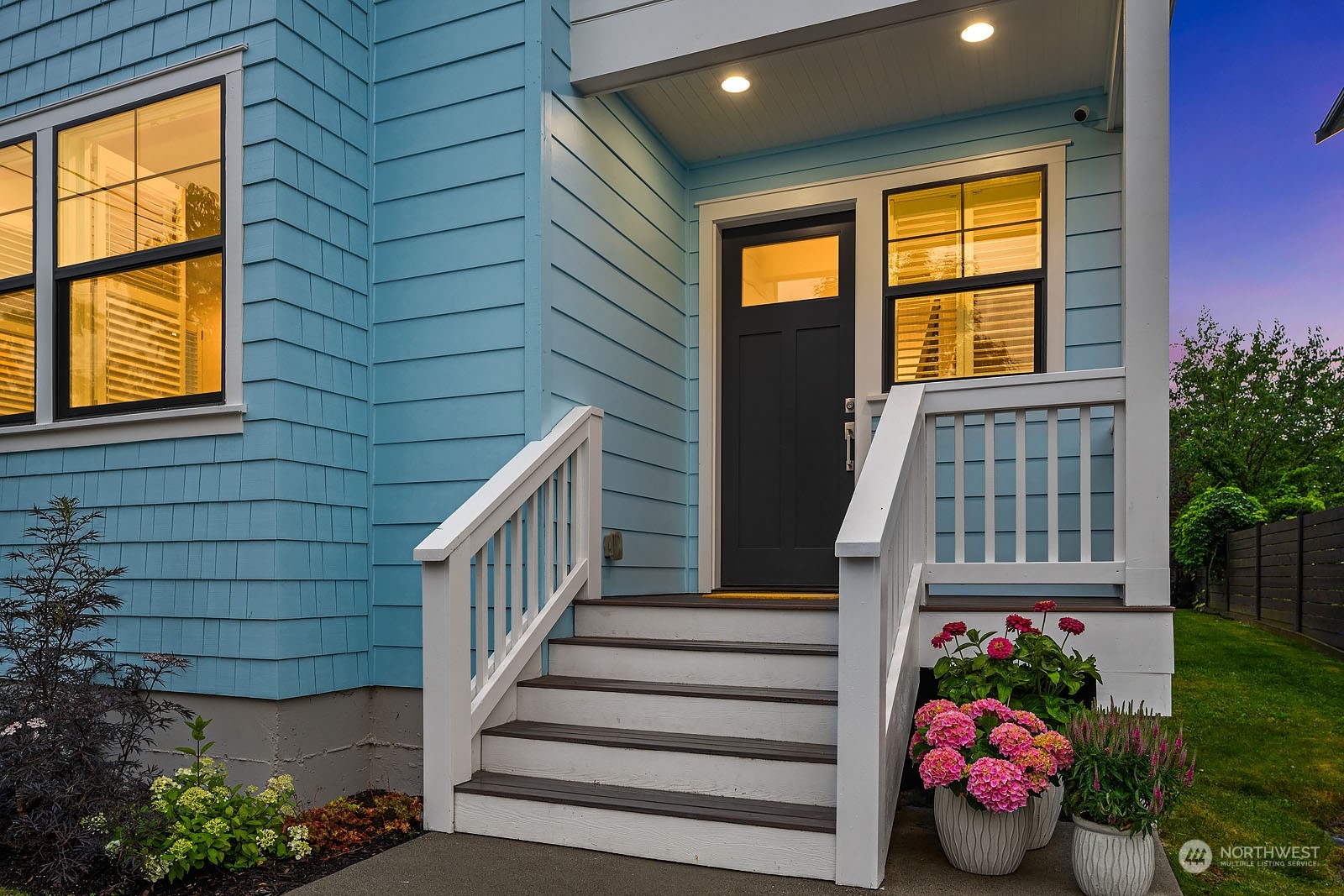 732 North 76th Street Seattle, WA 98103 - Photo 2 of 33 Gallery Image 2