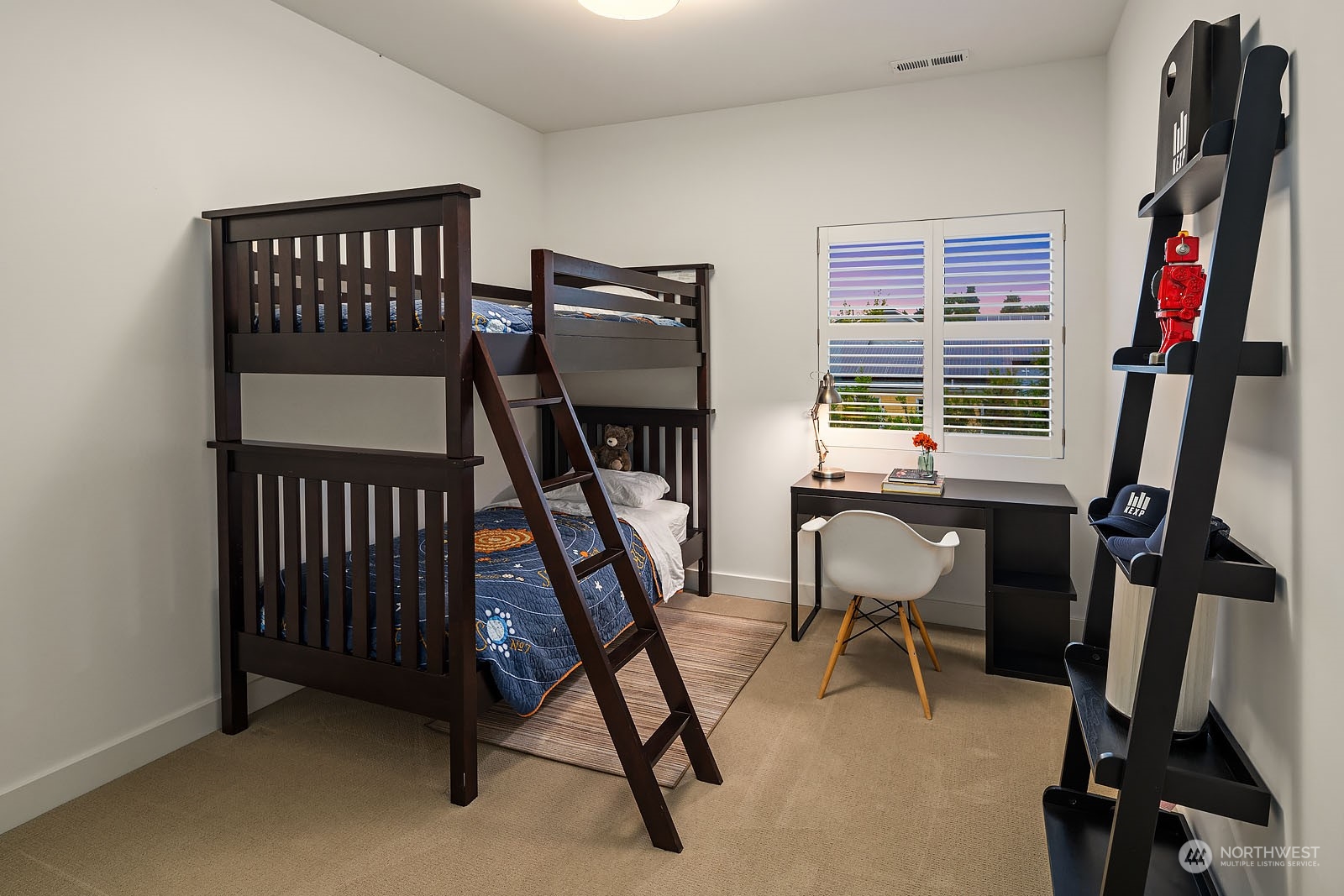 732 North 76th Street Seattle, WA 98103 - Photo 22 of 33 Gallery Image 22