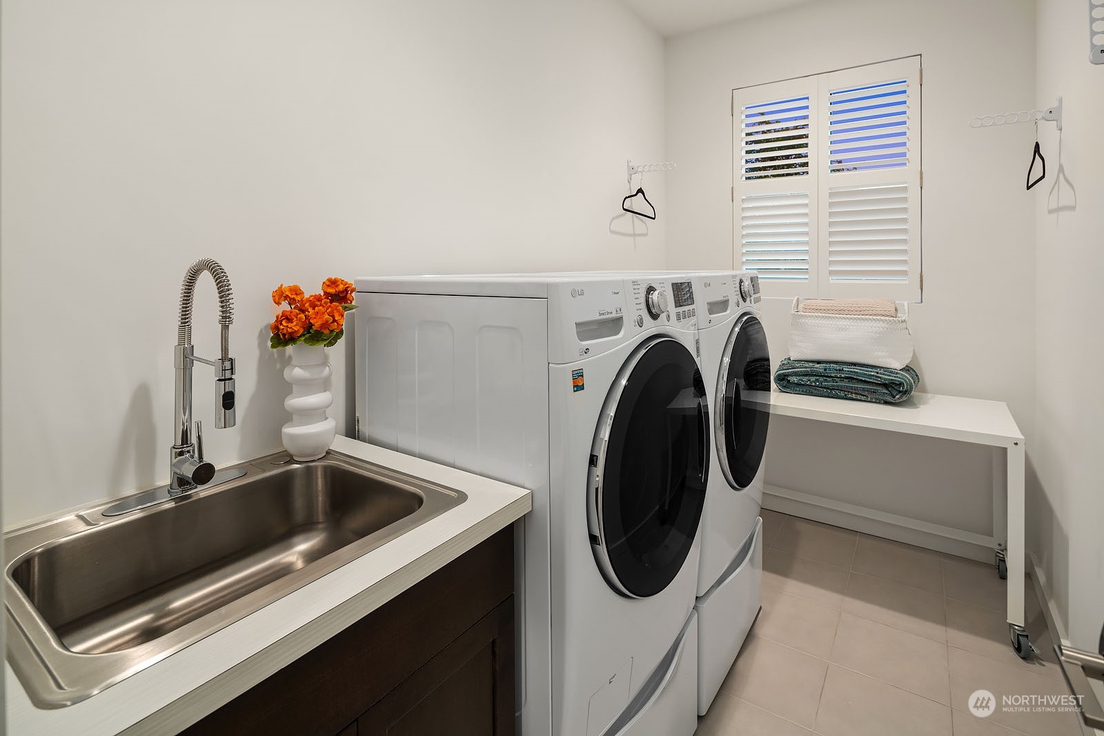 732 North 76th Street Seattle, WA 98103 - Photo 24 of 33 Gallery Image 24