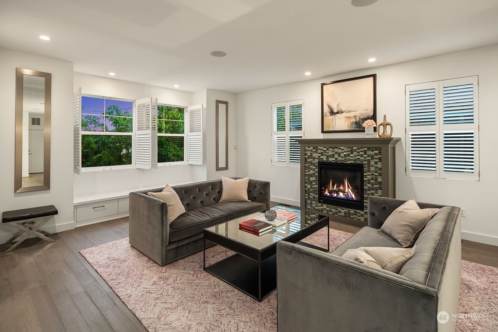 732 North 76th Street Seattle, WA 98103 - Photo 3 of 33 Gallery Image 3