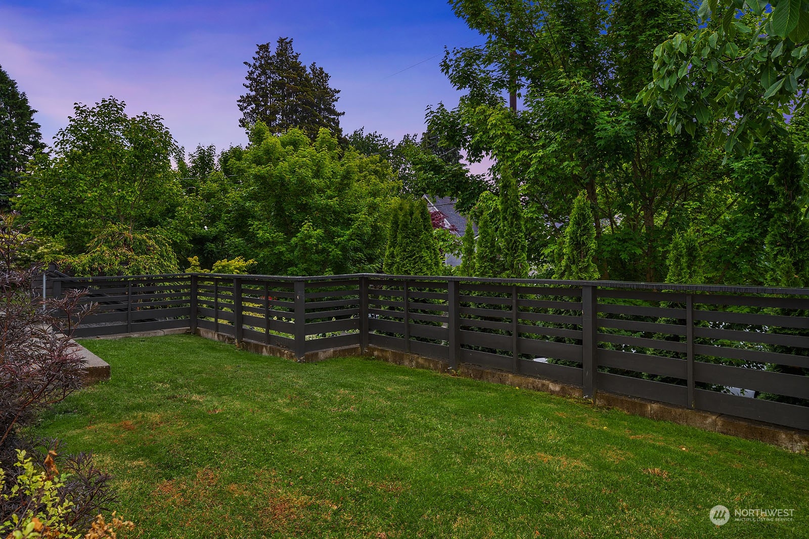 732 North 76th Street Seattle, WA 98103 - Photo 32 of 33 Gallery Image 32