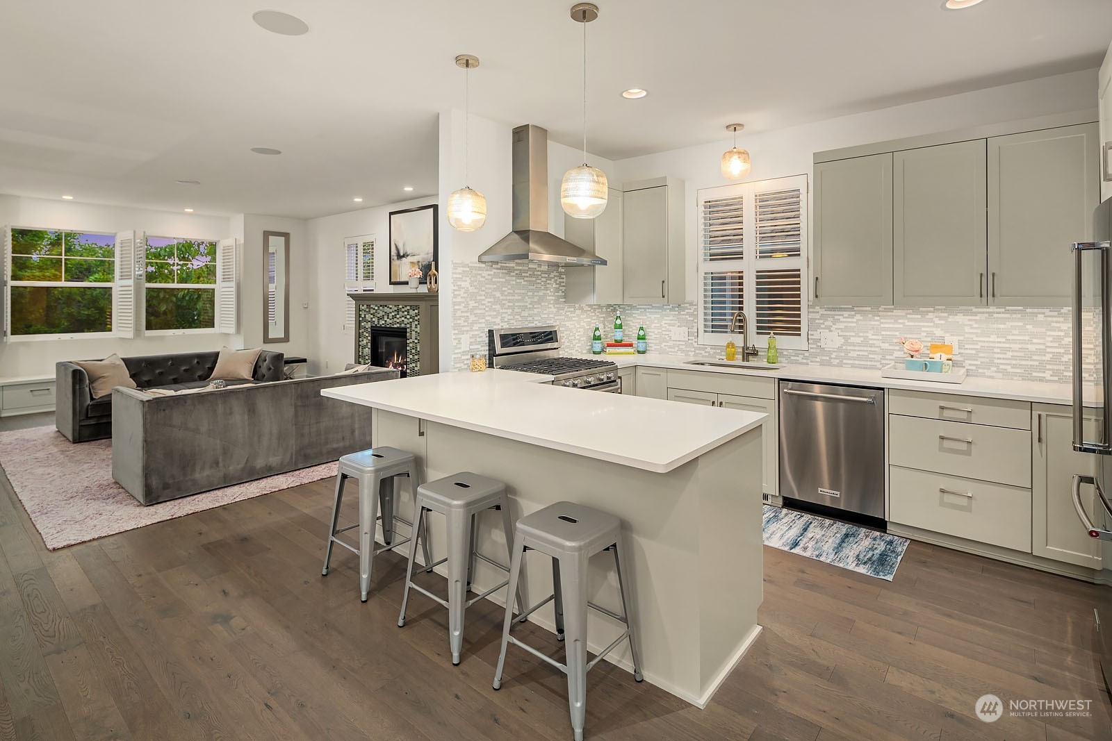 732 North 76th Street Seattle, WA 98103 - Photo 9 of 33 Gallery Image 9