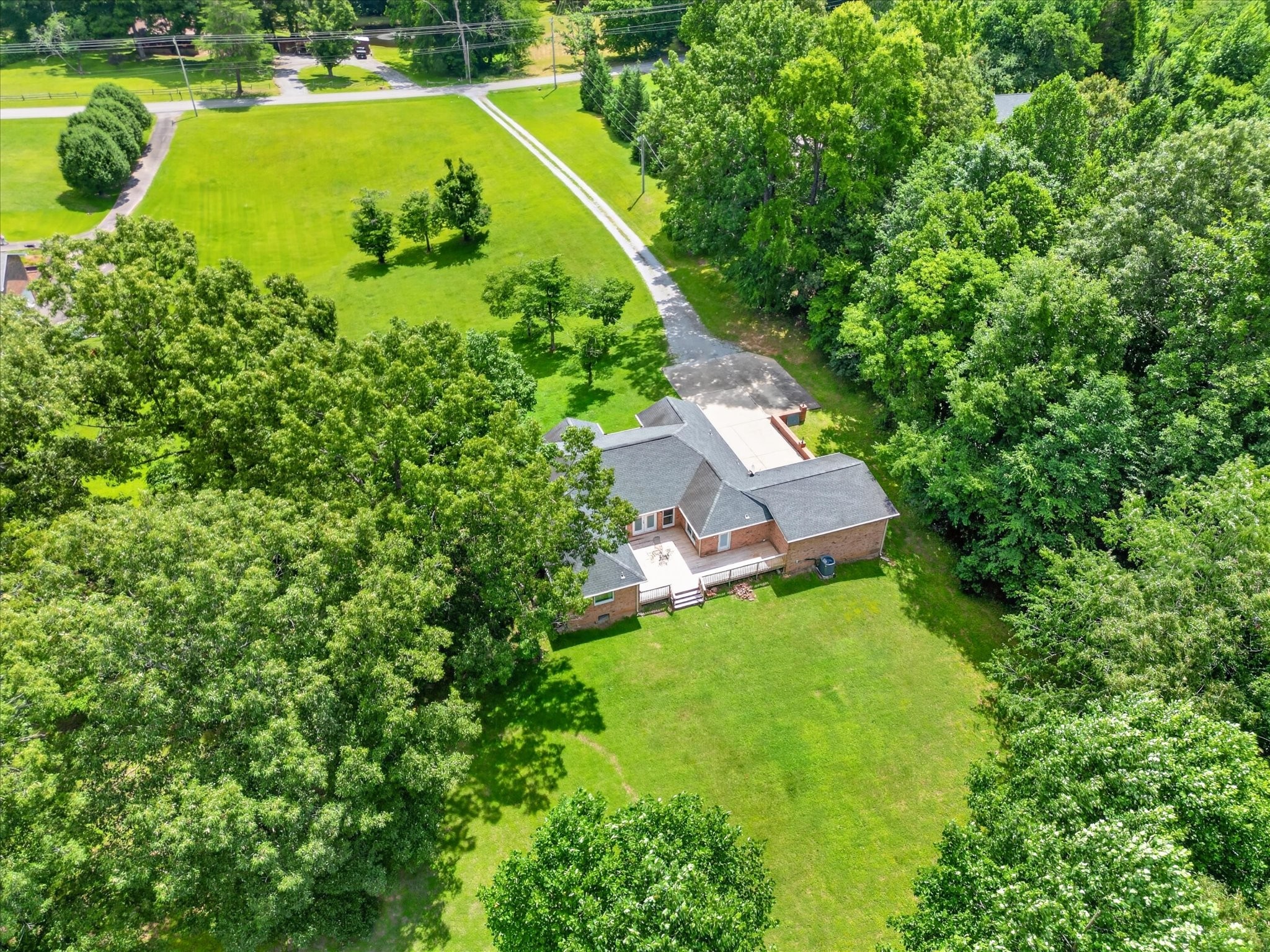 3549 Thomasville Road Chapmansboro, TN 37035 - Photo 37 of 43
