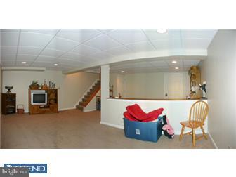248 Nicole Way Sinking Spring, PA 19608 - Photo 7 of 12