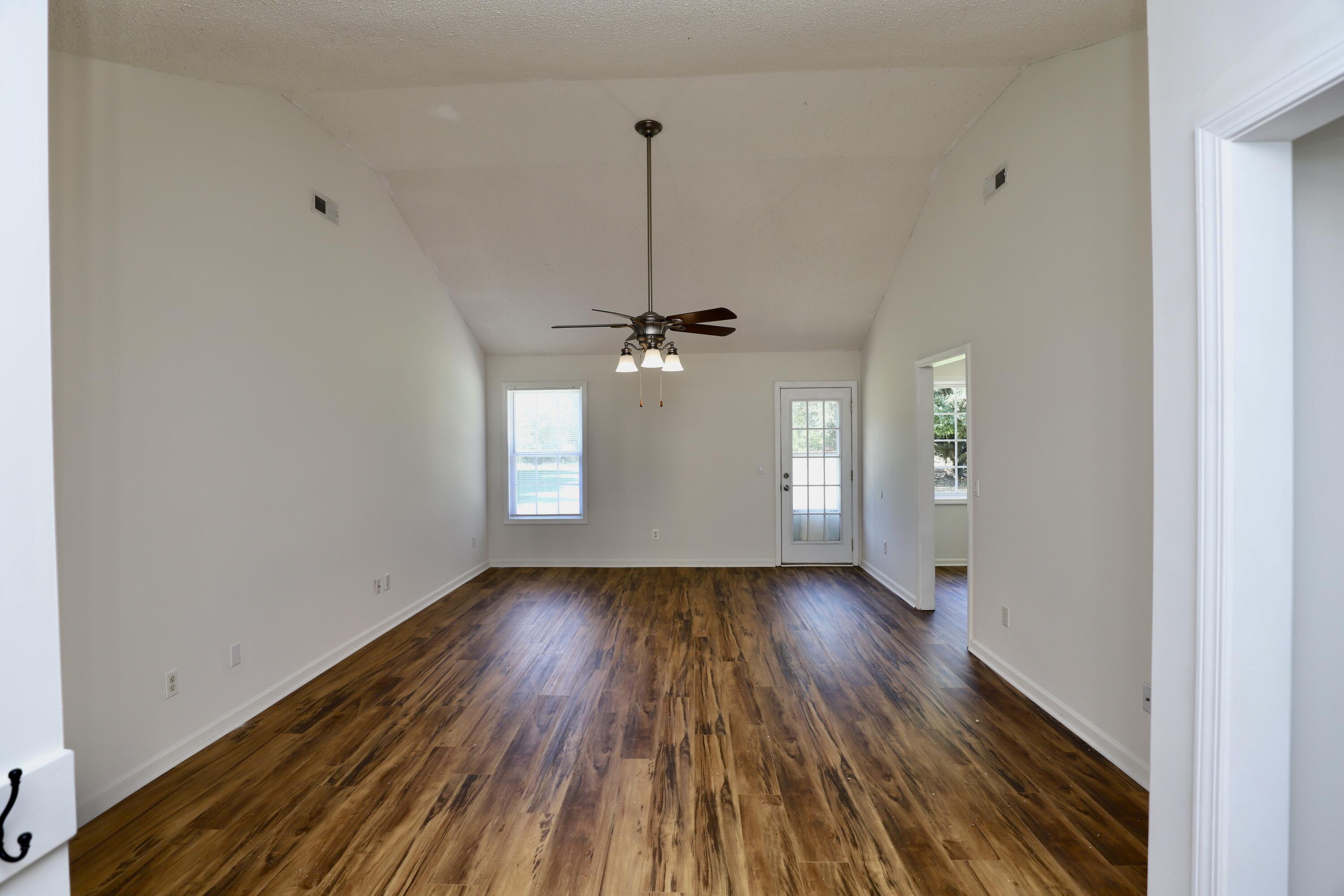 3643 Red Lane Road Dalzell, SC 29040 - Photo 7 of 66