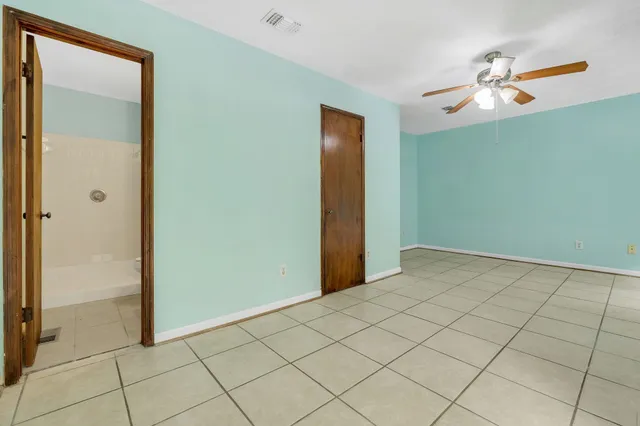 $215,000 | 1208 Cross Creek Way, Unit 1, Tallahassee, FL 32301