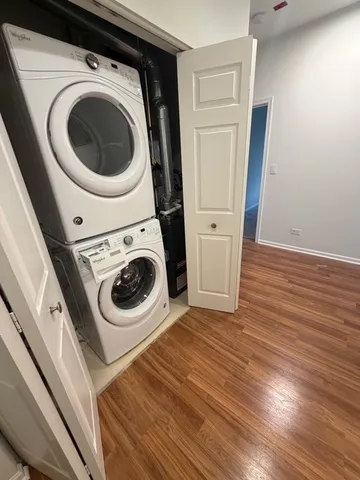 $3,245 | 625 Deerfield Road, Unit 419, Deerfield, IL 60015