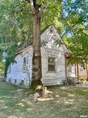$24,900 | 2428 North 15th Street, Springfield, IL 62702