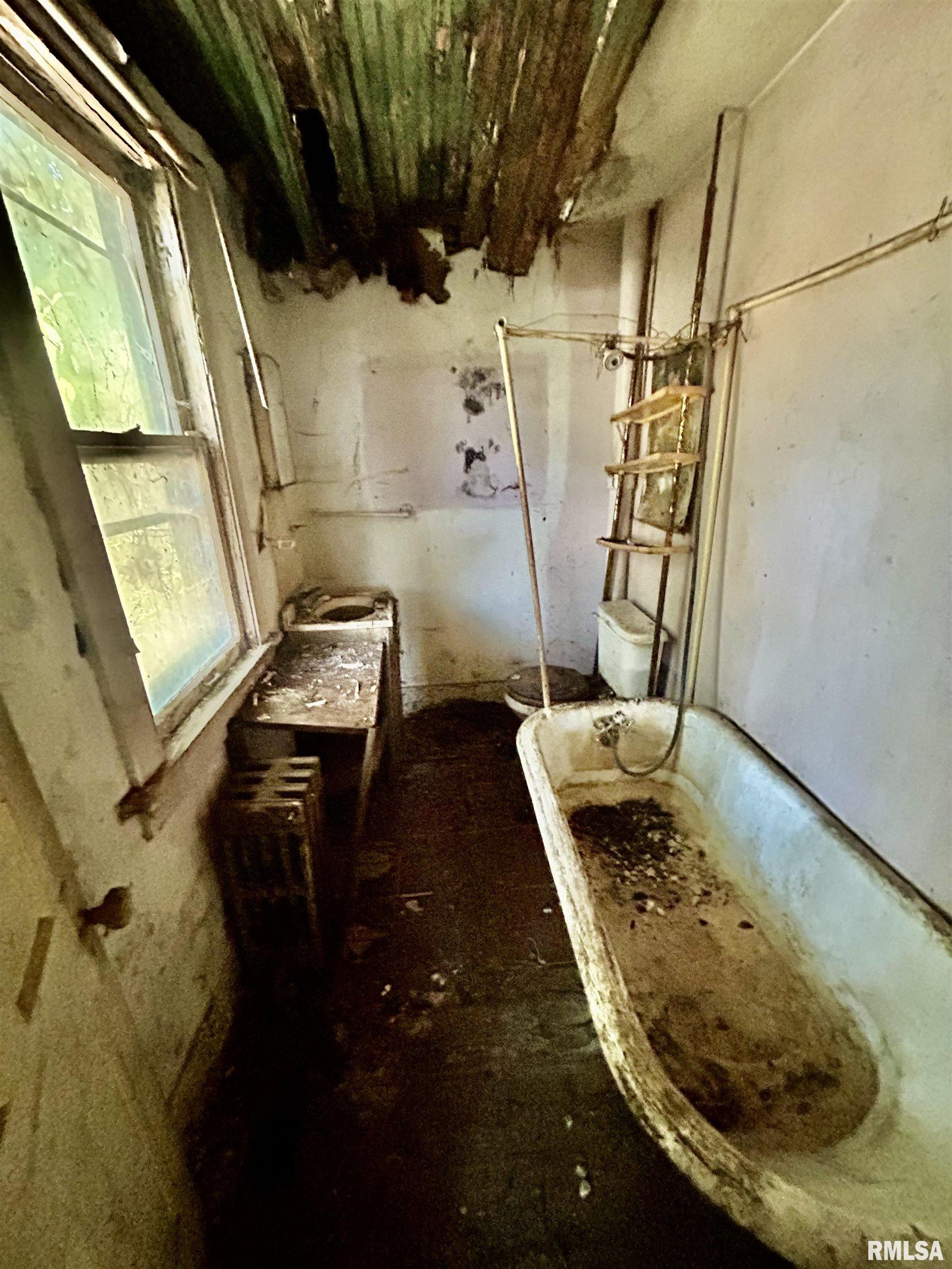 2428 North 15th Street Springfield, IL 62702 - Photo 3 of 9