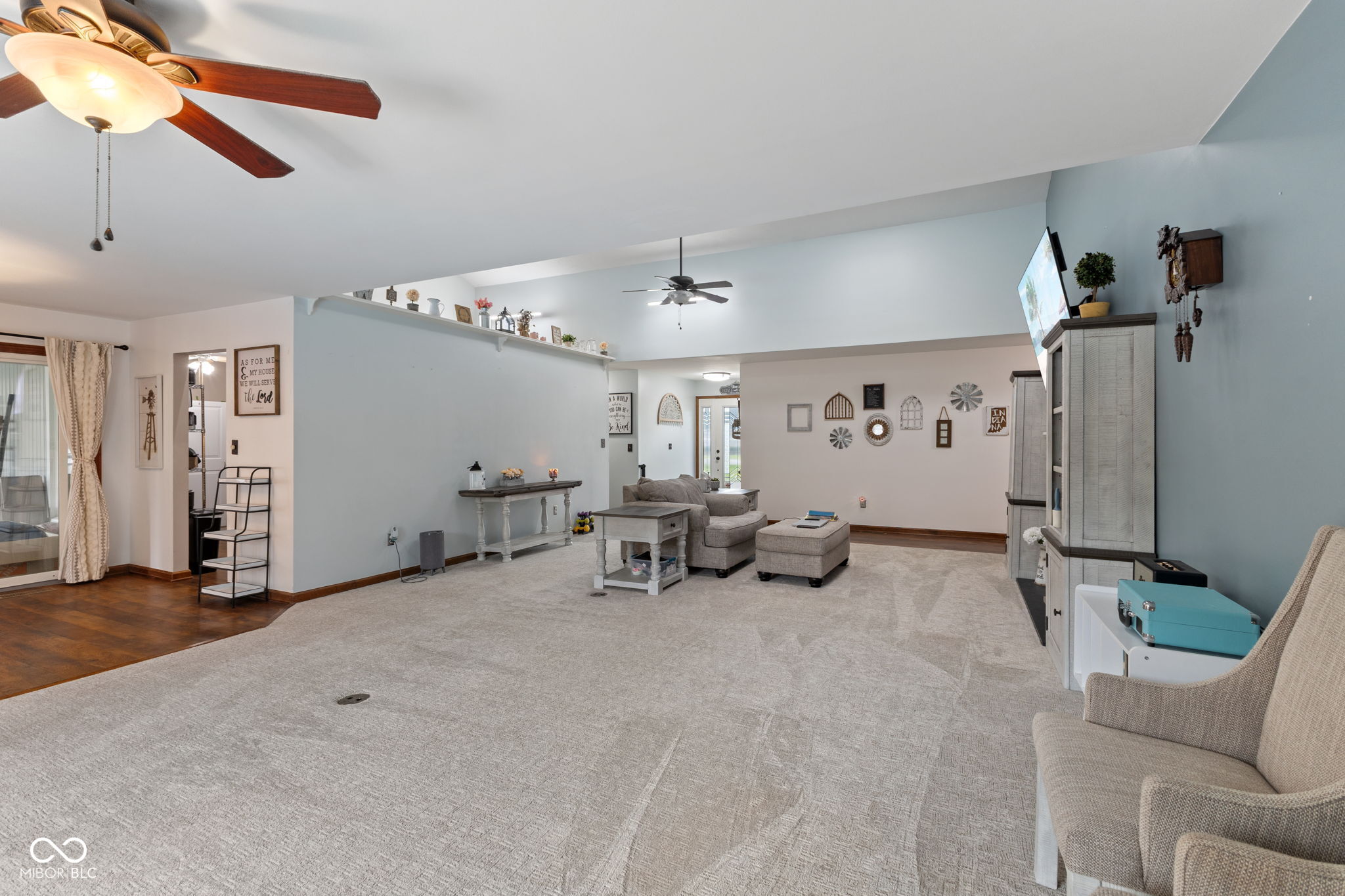 1050 Rocky Ford Road Columbus, IN 47203 - Photo 18 of 37
