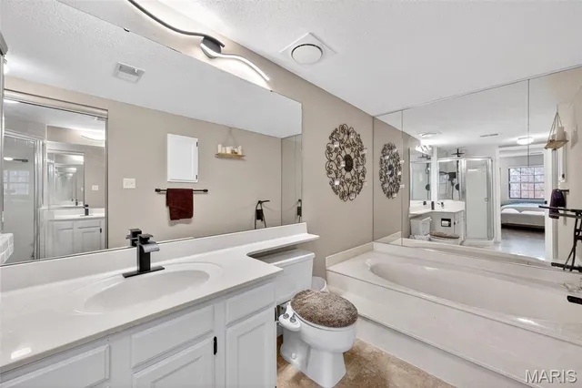 $145,000 | 1436 Heritage Landing, Unit 203, St. Charles, MO 63303