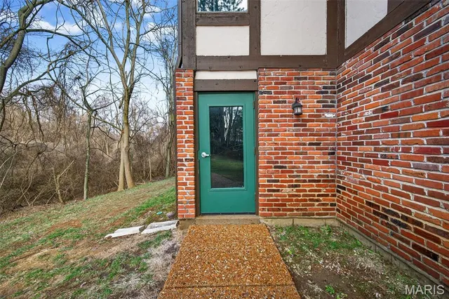 $145,000 | 1436 Heritage Landing, Unit 203, St. Charles, MO 63303