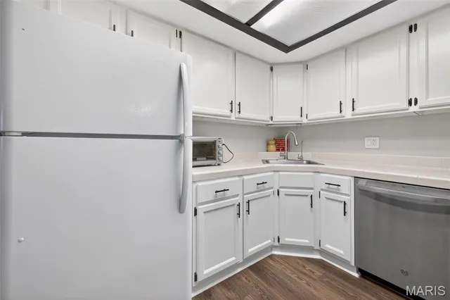 $145,000 | 1436 Heritage Landing, Unit 203, St. Charles, MO 63303