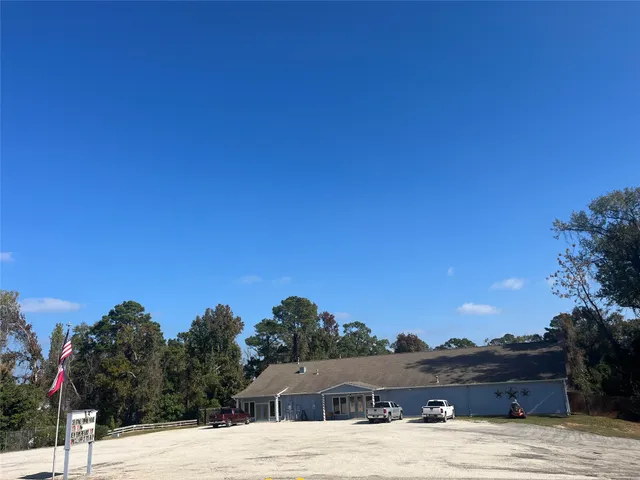 a view of houses with a outdoor space